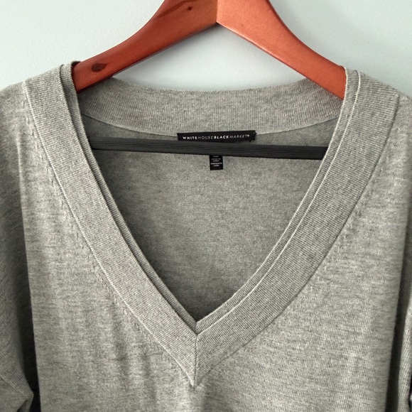 White House Black Market Gray V-Neck Cashmere Blend Sweater – Size L - Picture 4 of 14